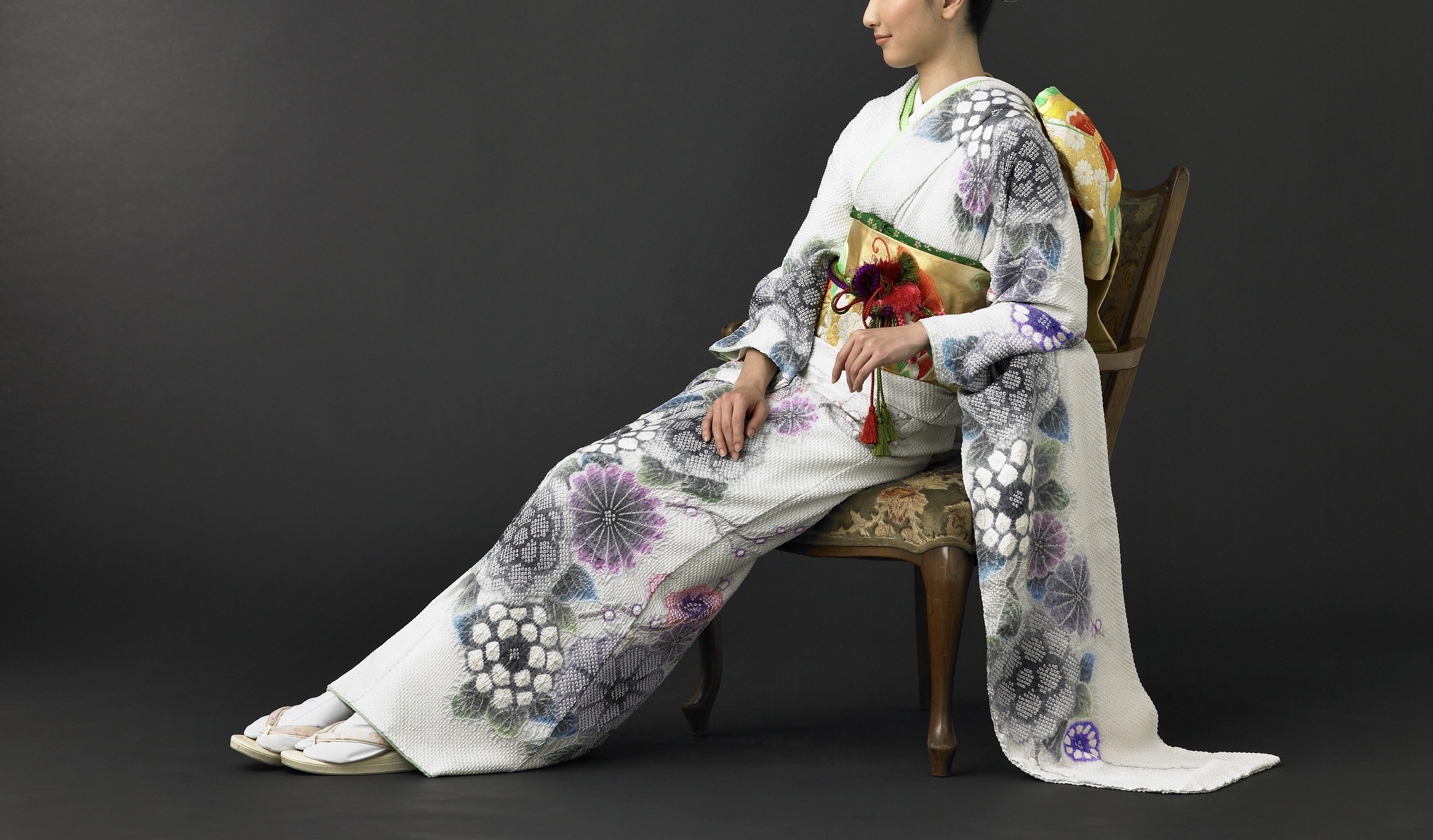 藤娘きぬたや | 帯ときもの やまぐち 洗練された上質な着物・振袖専門店