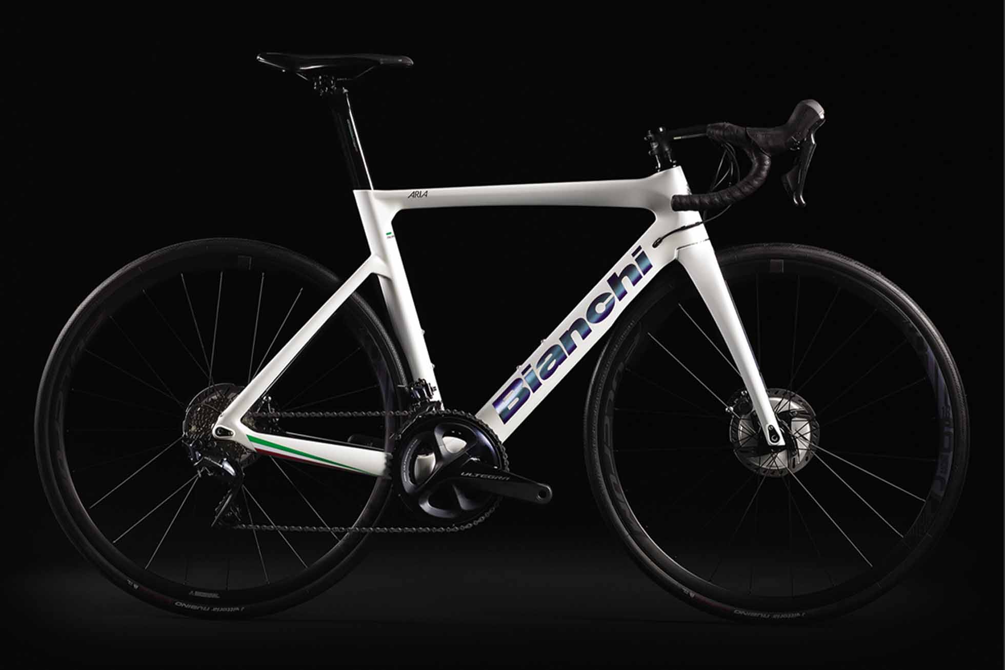 Bianchi（ビアンキ）がジロ・デ・イタリア バーチャルを記念した限定