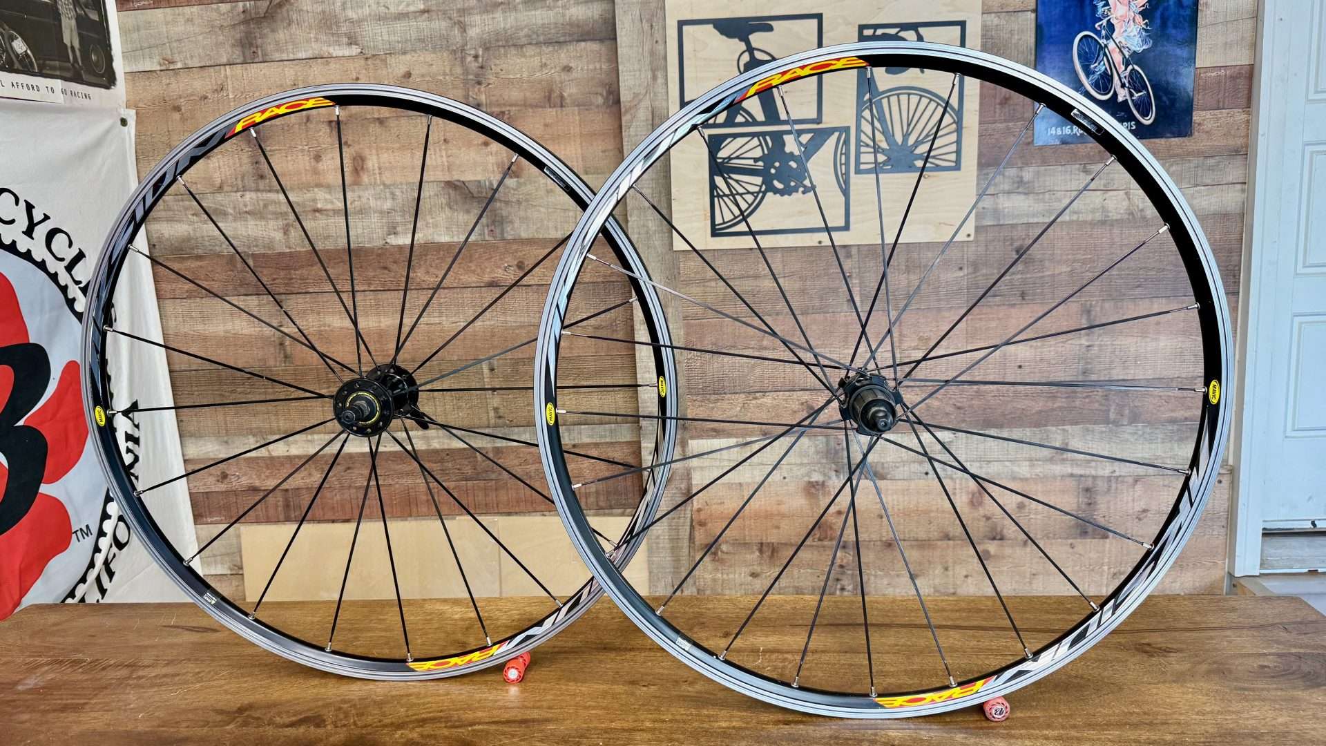 MAVIC Aksium Race Wheelset - I Know a Guy Bicycles
