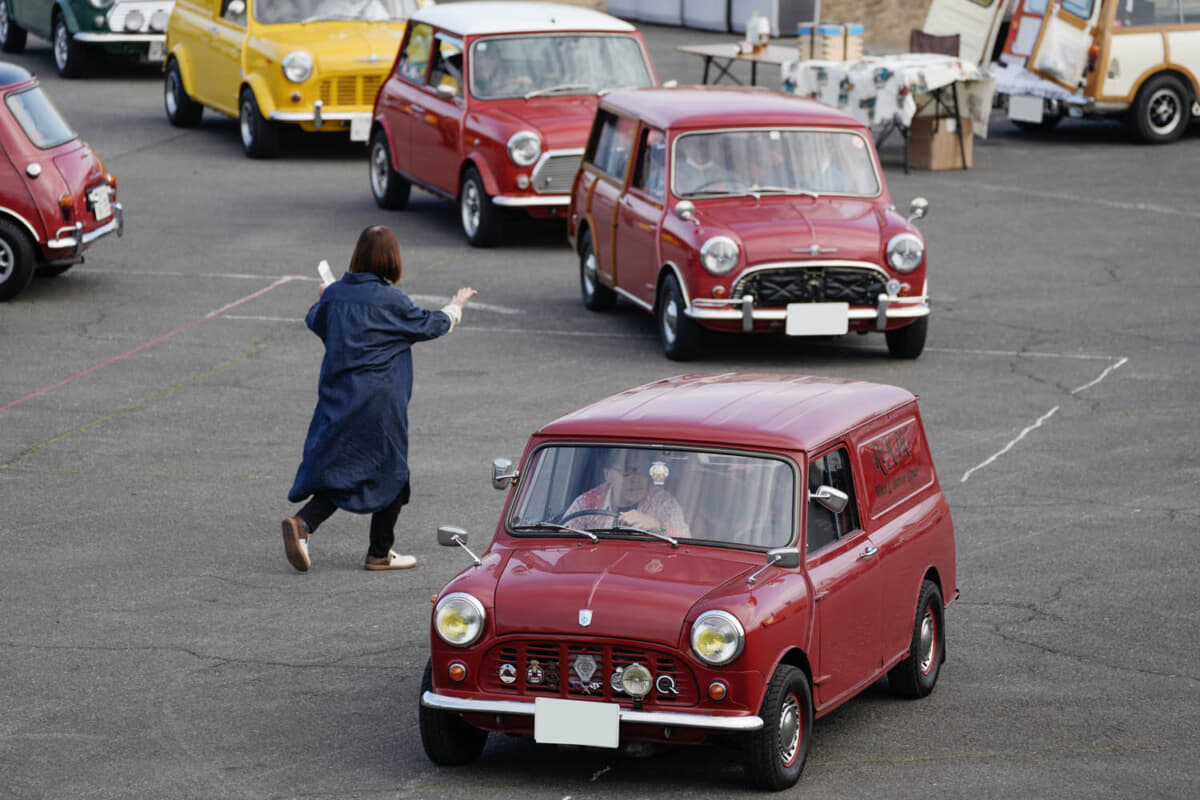 160台のクラシック「ミニ」が筑波サーキットに大集合！ 3月2日「ミニの