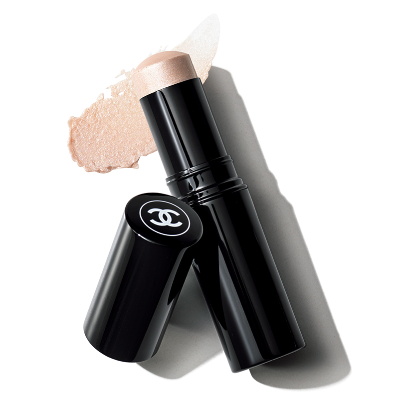 ツヤ肌名品【シャネル ボーム エサンシエル】愛用ママの使い方と人気色