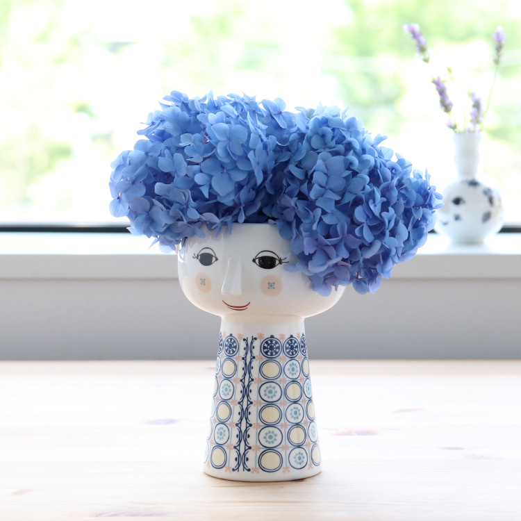 ビヨン・ヴィンブラッド☆通販で買える！インテリアに花瓶やマグカップ