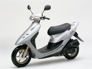 ホンダ（HONDA）1996年 Live Dio ZX・マイナーチェンジのカタログ情報