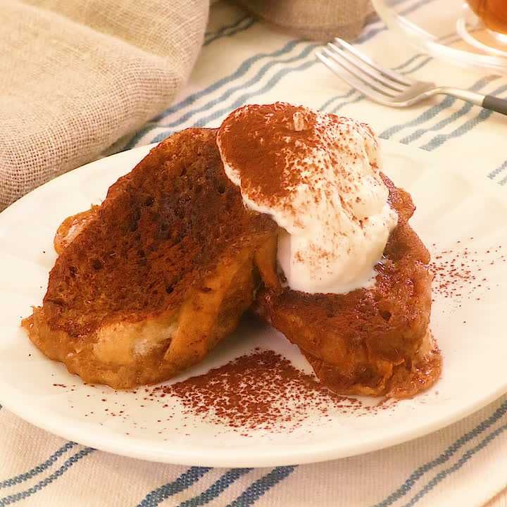 トロける食感♪ ティラミス風フレンチトーストのレシピ動画・作り方