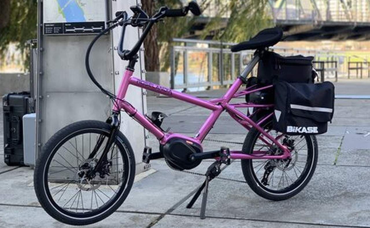 リカンベントバイク屋が考えたミニベロ － 膝が痛くならず、足つき性の