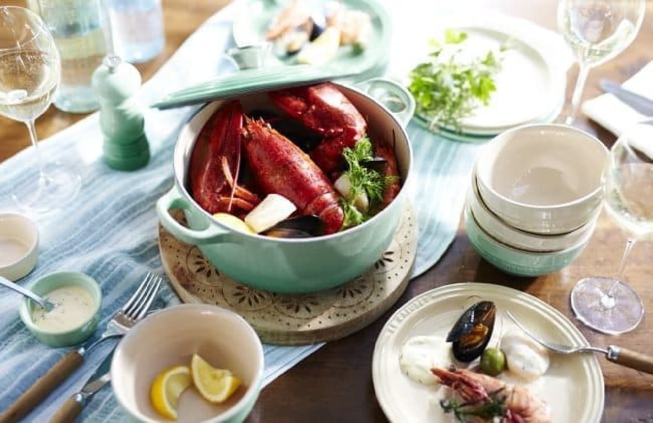 南国の海みたいな「ル・クルーゼ」限定コレクション--新色「クール