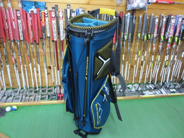 サンマウンテン 2017 4.5LS Stand Bag-Spruce/Black/Yellowのスペック