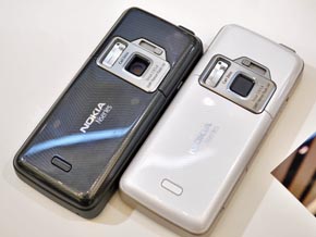 写真で解説する「Nokia N82」（1/2 ページ） - ITmedia Mobile