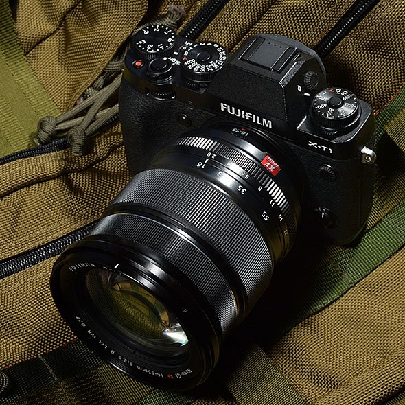 Xマウントユーザーの“ファースト標準ズームレンズ”に――富士フイルム