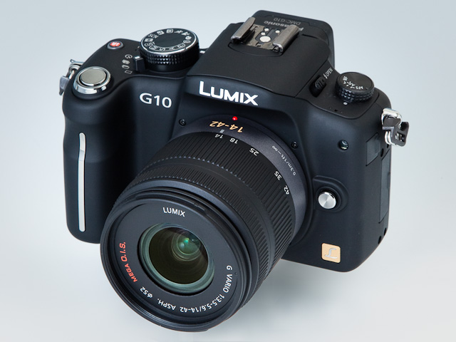低価格のミラーレス入門機――パナソニック「LUMIX DMC-G10」：レビュー