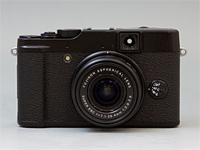 写真で見る「FUJIFILM X10」 - ITmedia NEWS