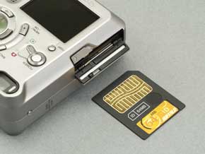 生まれながらに完成していたポルシェデザインと呪い――富士フイルム