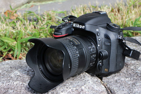 ニコン「D600」第2回――DXレンズをフルサイズ機で使うのだ：長期試用
