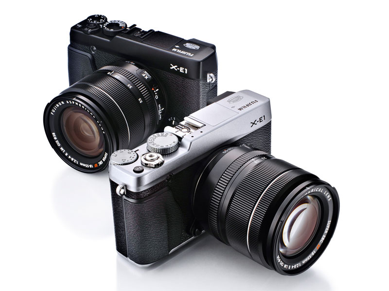 有機ELファインダー搭載、X-Pro1画質を受け継ぐ小型ミラーレス