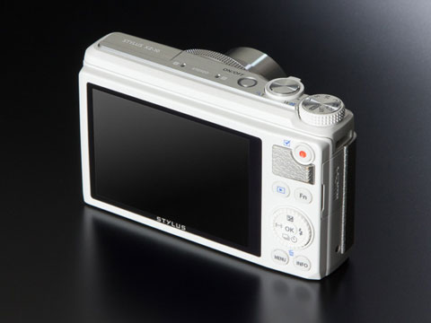 小さな高機能コンパクト、オリンパス「STYLUS XZ-10」で撮る春の予感