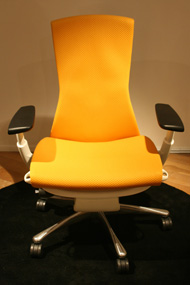 アーロンを超えた？ ハーマンの新作チェアは「あなたの動きを妨げない