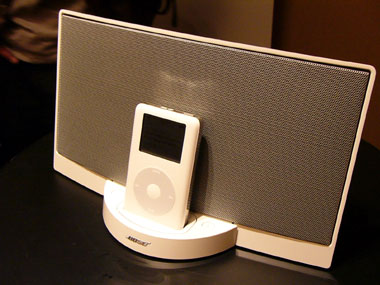 コロンブスのタマゴ”がつまったBOSEのiPod用スピーカーシステム