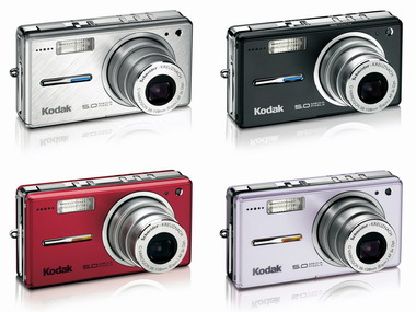 コダック、薄型＆大画面液晶のデジカメ新シリーズ「V550／V530