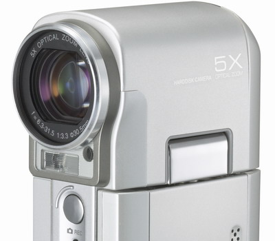 東芝、6万円弱のHDDビデオカメラ「gigashot V10」 - ITmedia NEWS