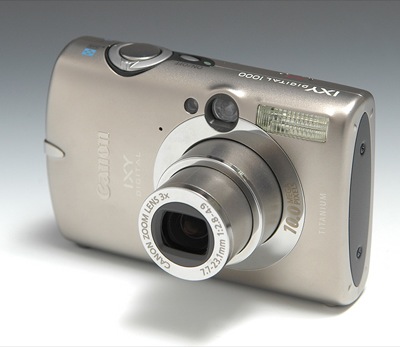 高級感・高画質を求めるなら――キヤノン「IXY Digital 1000」：レビュー