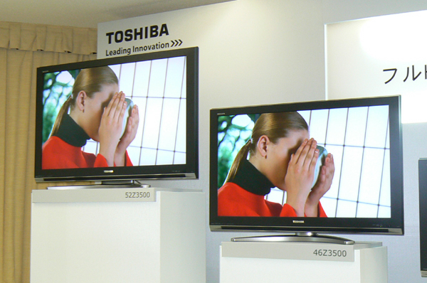 全部入り”の新型REGZA「Z3500シリーズ」登場：今度はUSBハードディスク