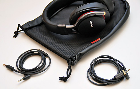 ソニーのプレミアムヘッドフォン「MDR-1A」を前モデルと徹底比較