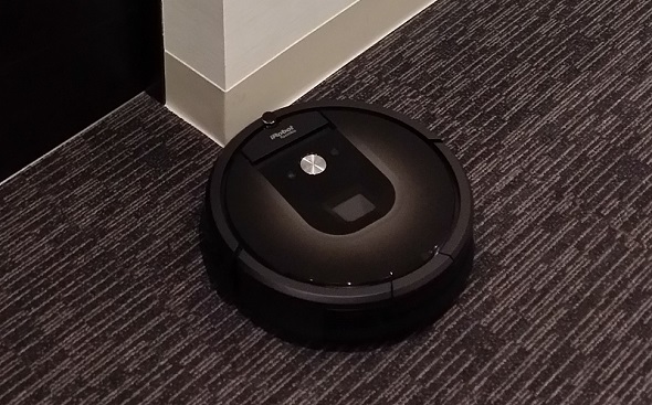 ルンバ980」、「変なホテル」の清掃員になる：あのハウステンボスの