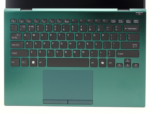 国産でもUSキーボードがいい！ そんな人にお勧めしたいモバイルノート