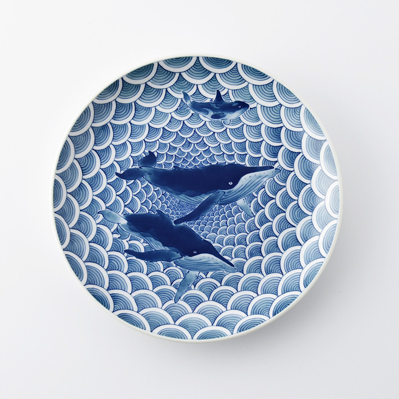 光雲窯】六寸皿 青海波鯨 | 三川内焼オンライン・ショップ