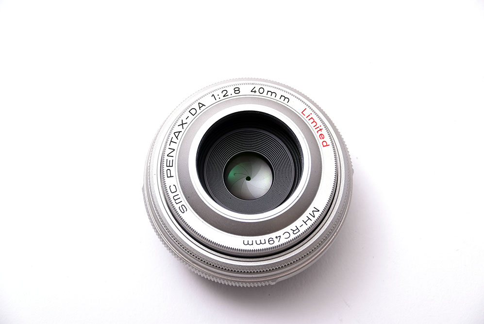 ペンタックス smc PENTAX-DA 40mmF2.8 Limitedシルバー | メディア