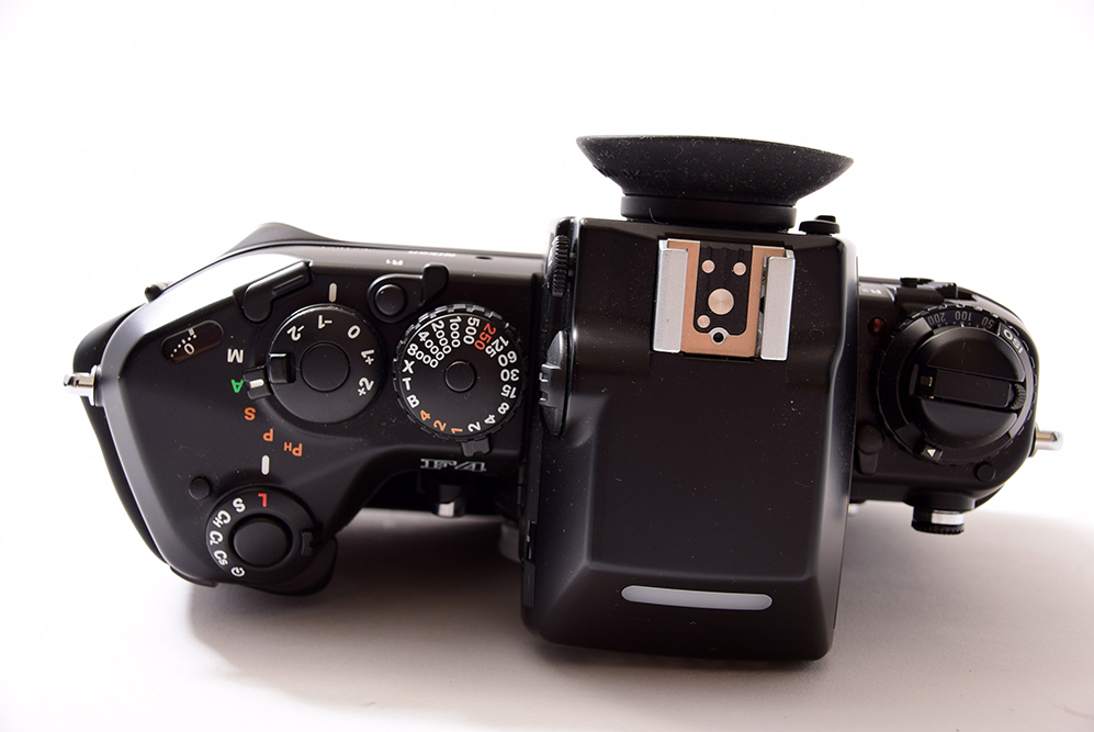 ニコン F4S バッテリーパック MB-21付 中古カメラ・レンズ販売