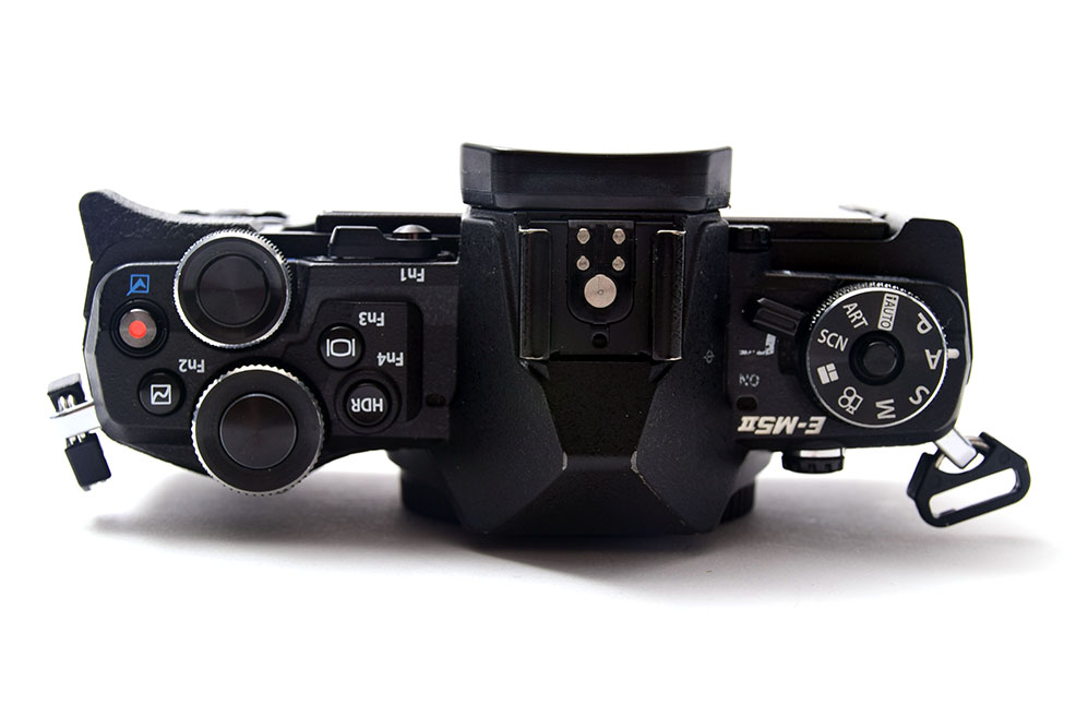 OLYMPUS (オリンパス) OM-D E-M5 Mark II ボディ ブラック | メディア