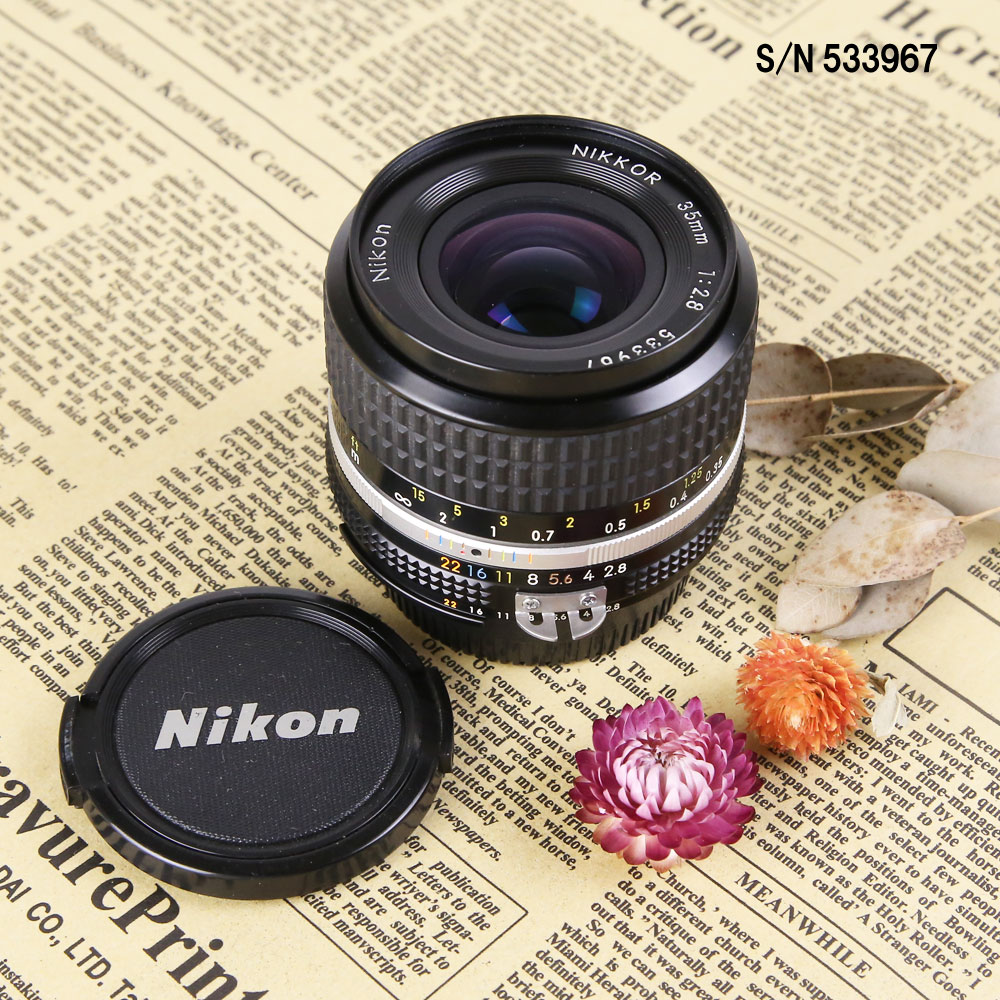 Nikon NIKKOR 35mm f2.8 | ミーナ