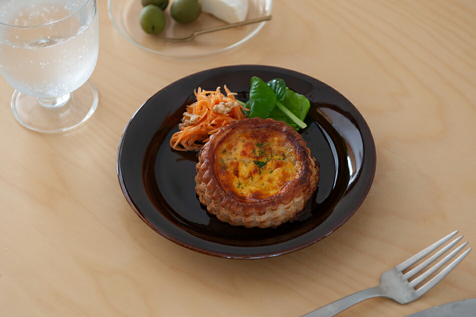 アクセル／Axel プレート（ヨナス・リンドホルム／Jonas Lindholm