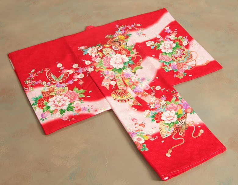 楽天市場】お宮参り 着物 女の子 赤ちゃん 絹100％ 正絹初着 赤色 鼓