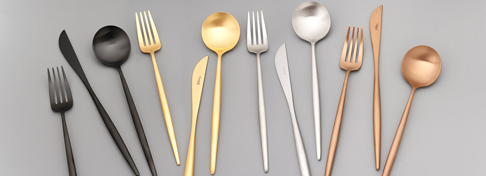 クチポール MOON / ムーン Cutipol 正規取扱店 結婚祝いのカトラリー