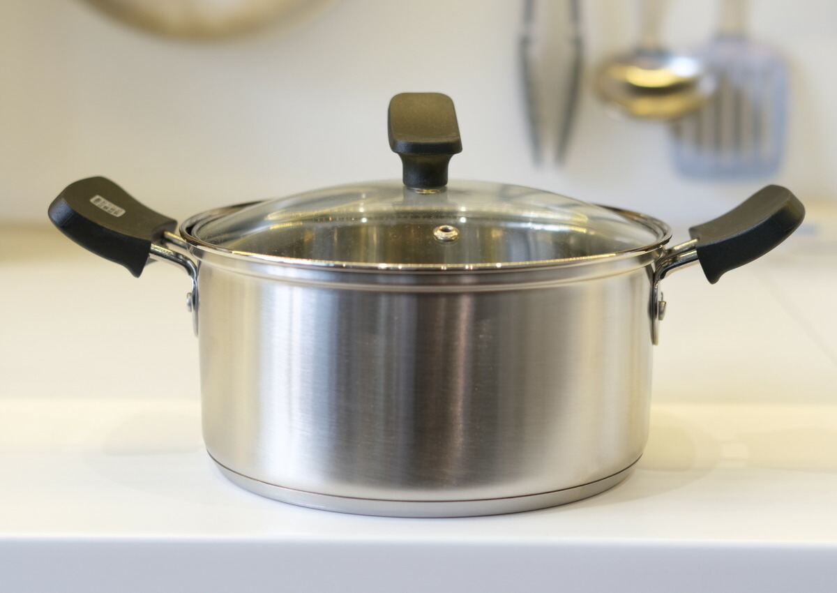 楽天市場】両手鍋 18cm IH対応 チーノ ステンレス製 3層底 ガラス蓋