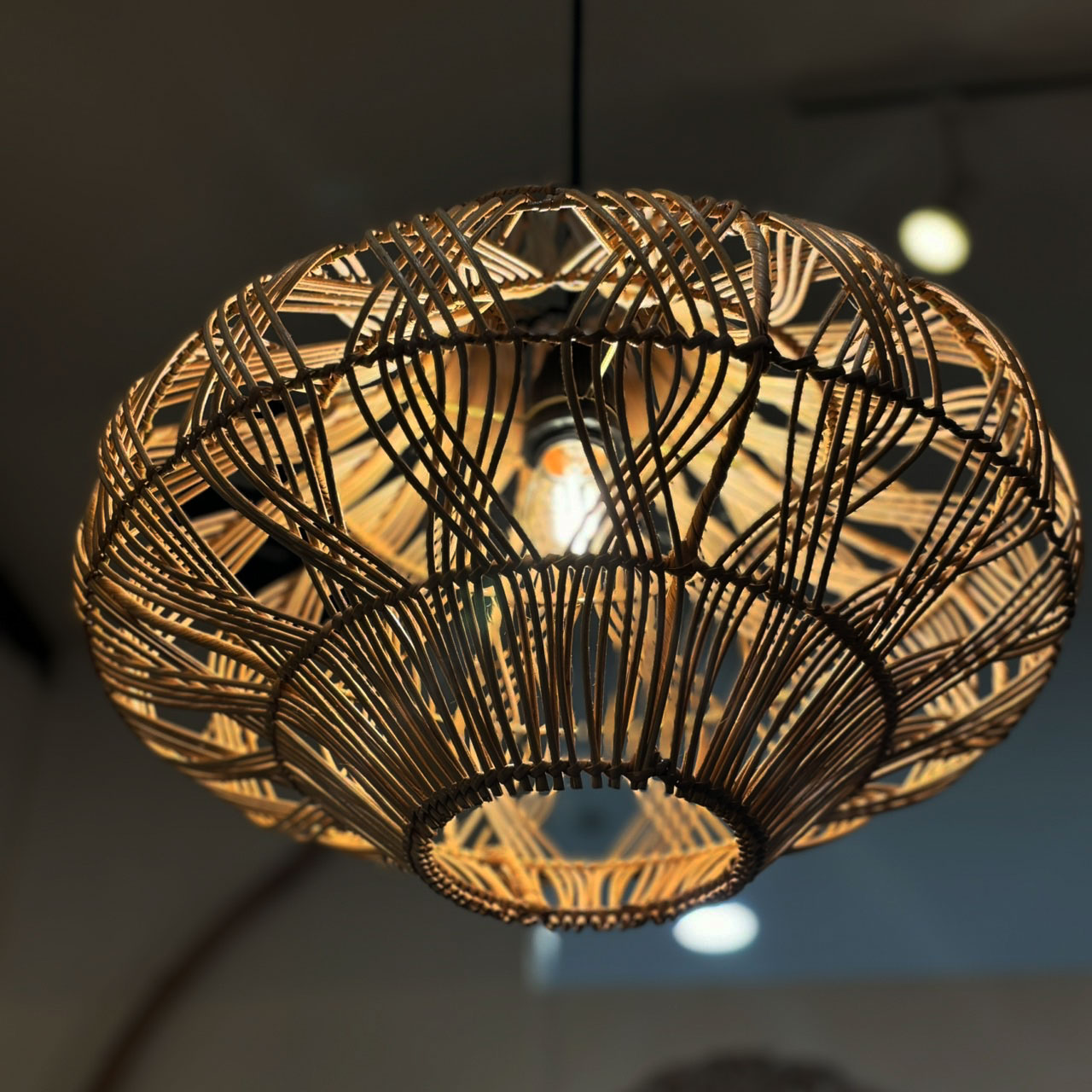 アジアン ラタン ランプシェイド ペンダントライト ラタンフラスコ