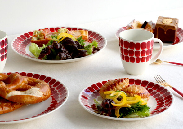 アラビア（ARABIA） トゥオキオ/24h Tuokio プレート 20cm レッド | ideale