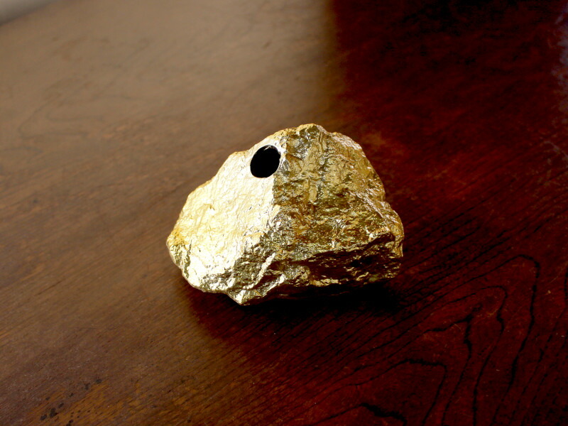 楽天市場】【アウトレット】金箔 岩型花器 ※金箔剥がれあり / 花瓶