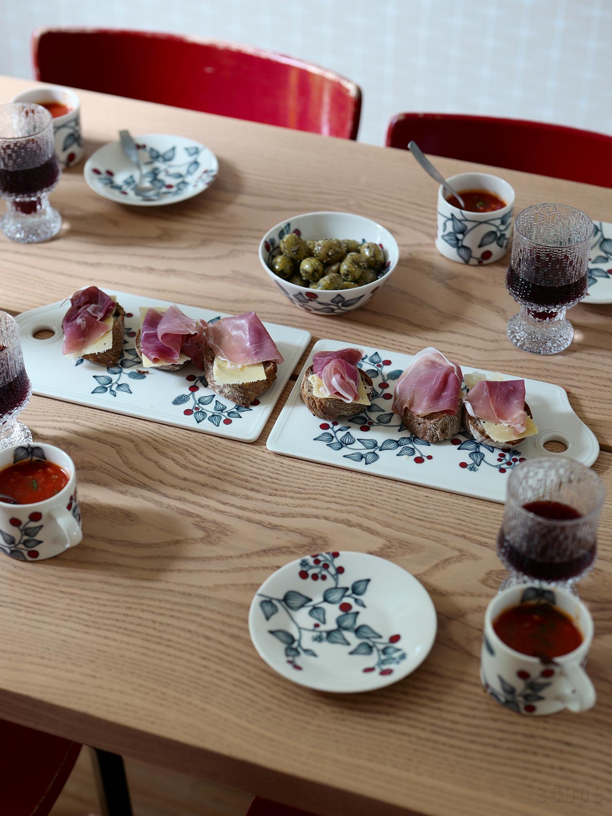 ARABIA ルノ フロストベリー ジャー＆キャニスプーン小さじ＋小さじ1/2