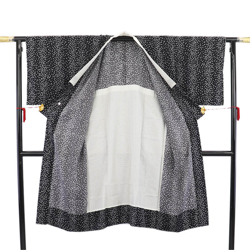 中古】 長襦袢 襦袢 長じゅばん レディース 正絹 黒 花柄 身丈134cm 裄