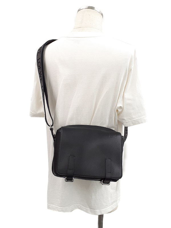 LOEWE】ロエベ『ミリタリー メッセンジャーバッグXS』B553A72X21