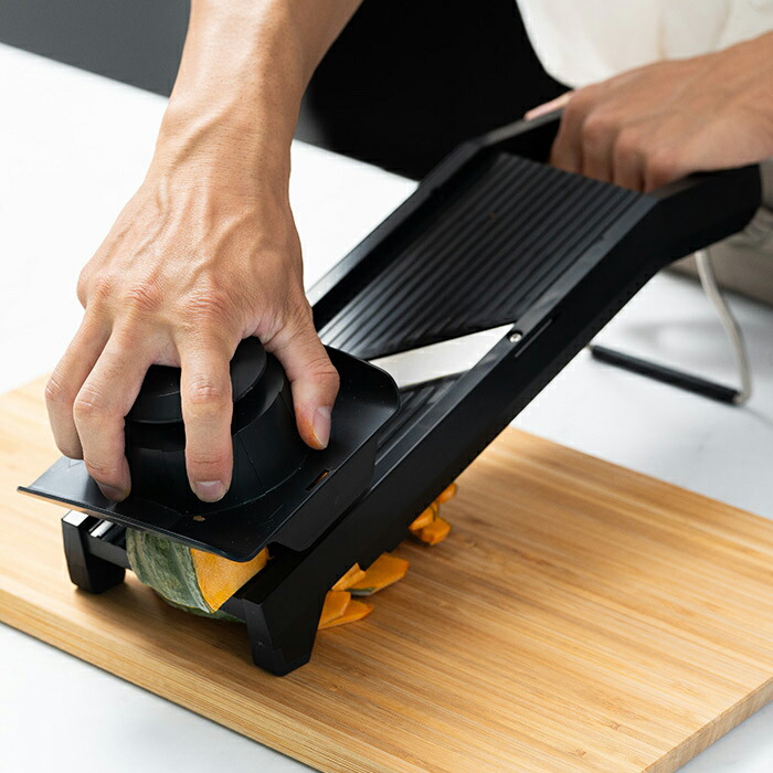 サンクラフト ダイヤル式リフトスライサー / SUNCRAFT | 食器と料理