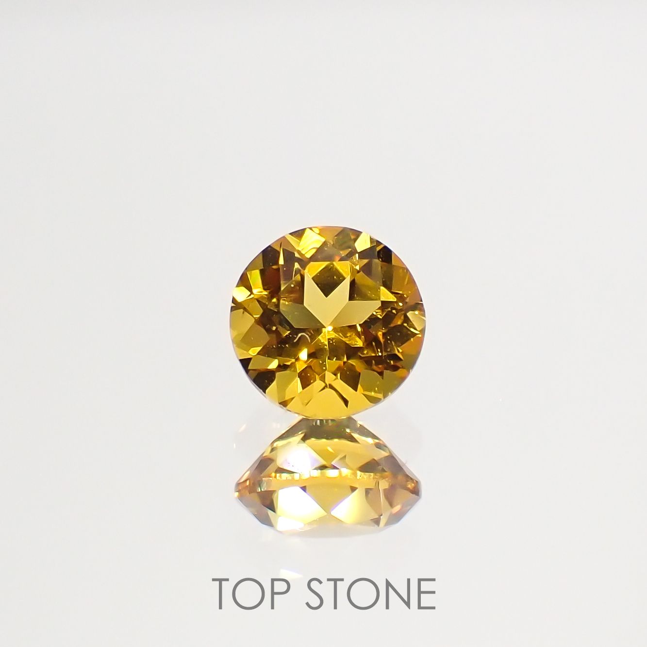 ゴールデンベリル(宝石名ゴールデン・ベリル)ブラジル産 0.46ct 識別済