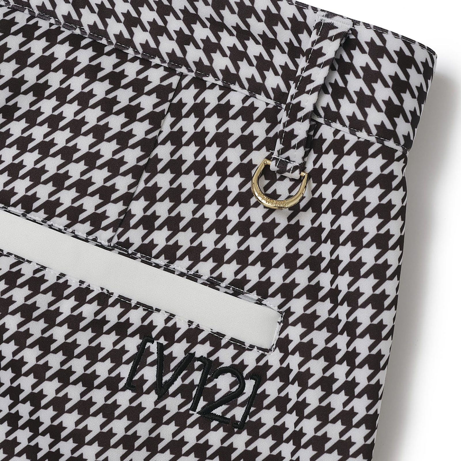 NyNYuQQmFSHB.jpg?width=768