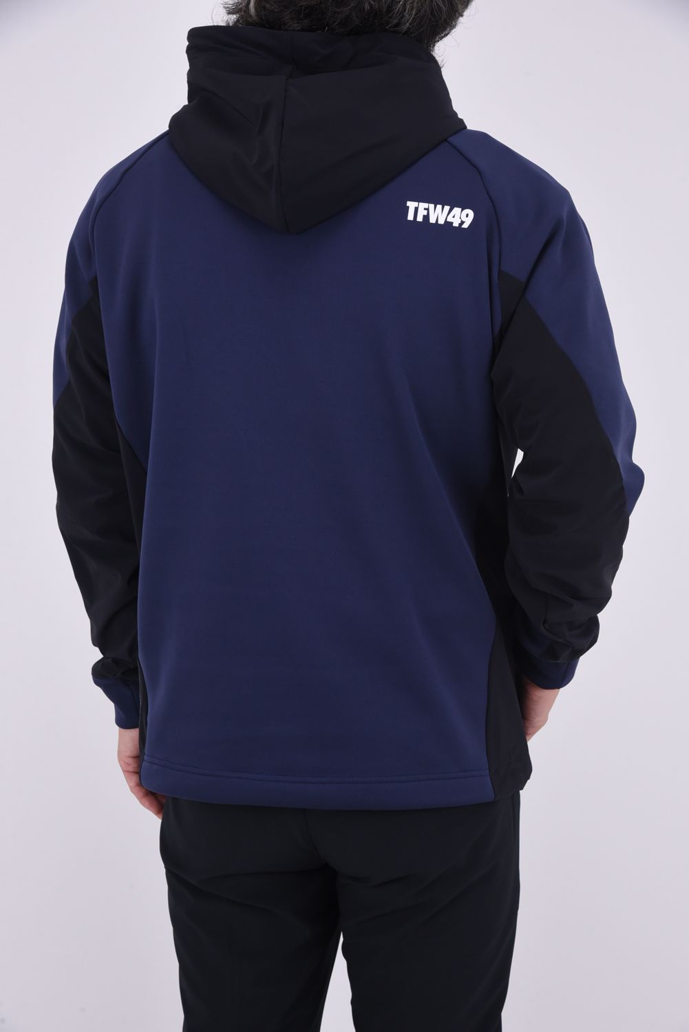 TFW49 - COMBINATION HOODIE / ハーフジップ プルオーバーフーディー