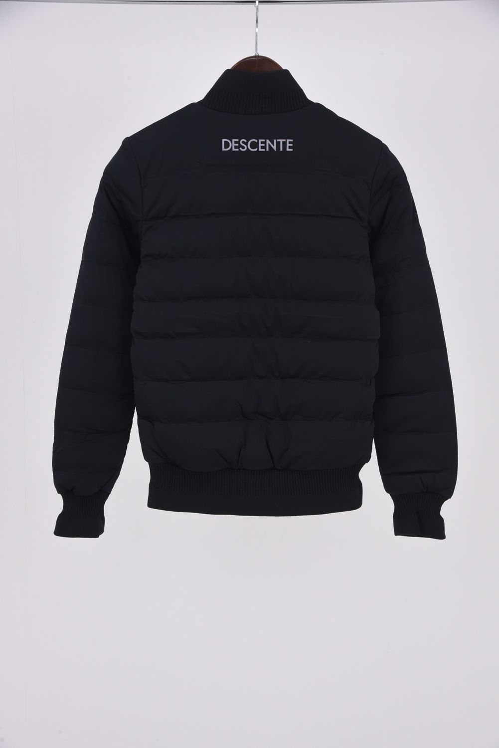 DESCENTE GOLF - 【レディース】 中わたフルジップジャケット