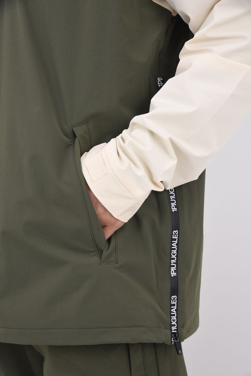 1PIU1UGUALE3 GOLF - 【25AW】 WATER REPELLENT BLOUSON / バイカラー