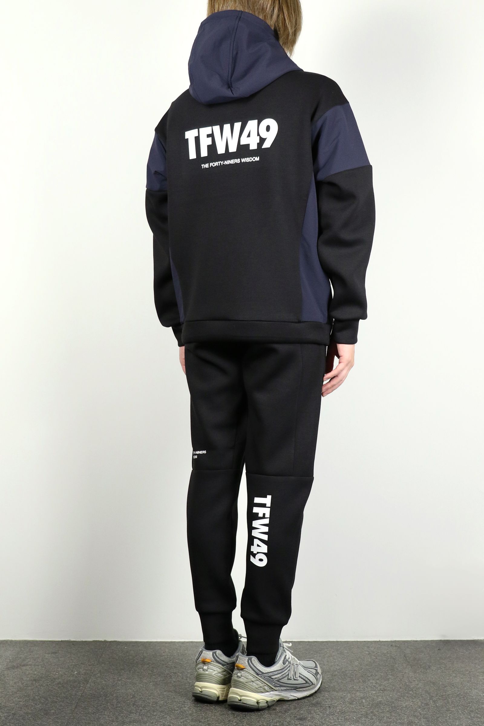 TFW49 - CARDBOARD MATERIAL PANTS / カードボード マテリアル パンツ